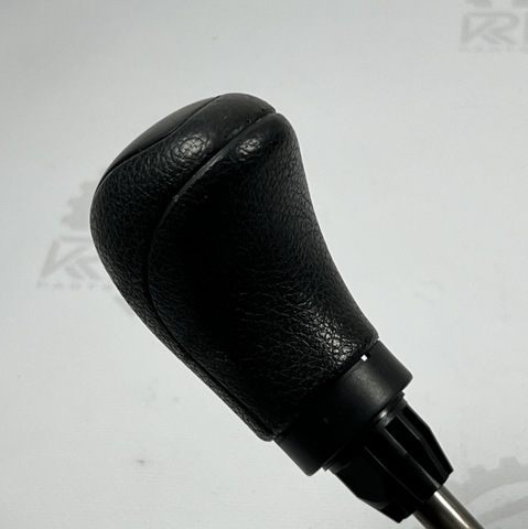 906267017 MERCEDES купить в Киев