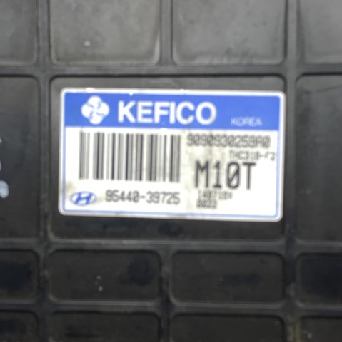 HYUNDAI 9544039725 в наличии Черновцы