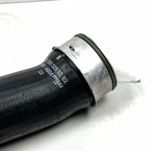 A2035280282 MERCEDES Шланг (патрубок) интеркуллера купить в Украина