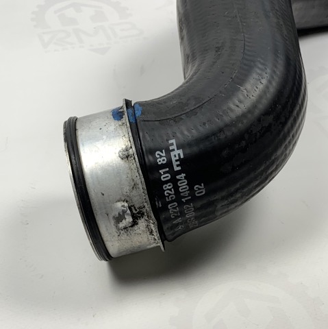 A2205280182 MERCEDES Патрубок интеркулера купить в Черновцы