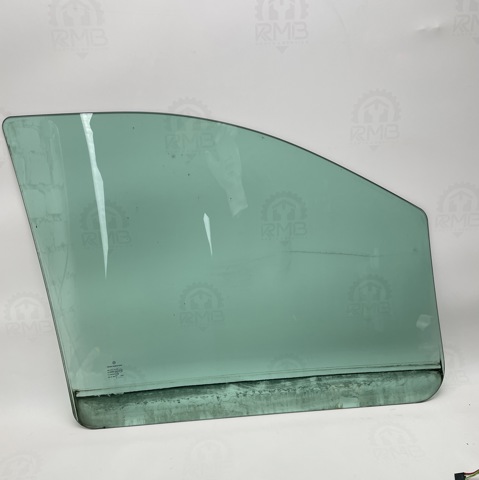 A6397250410 MERCEDES Стекло двери передней левой купить в Черновцы