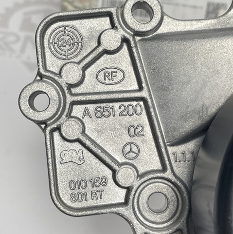A6512001602 MERCEDES Помпа купить в Винница