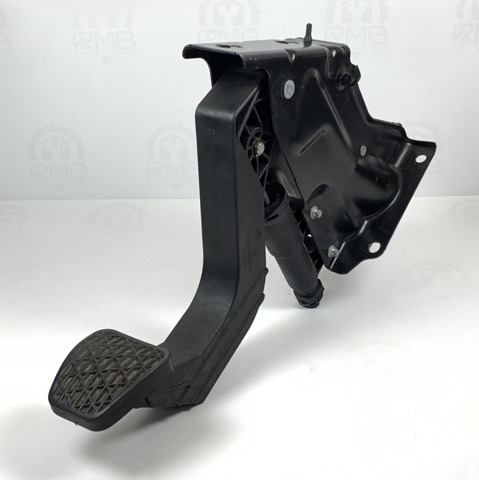 MERCEDES 9062900501 Педаль сцепления в наличии Черкассы