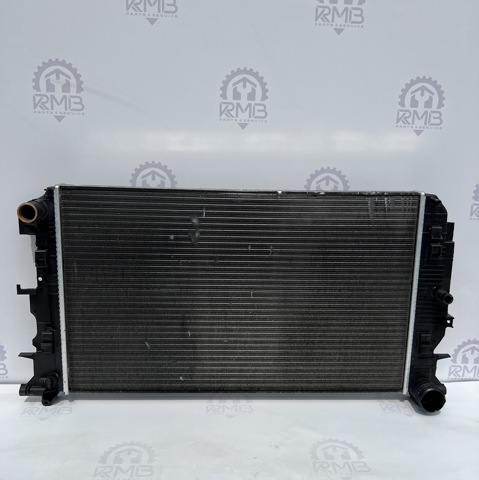MERCEDES A9065000202 Радиатор в наличии Днепр