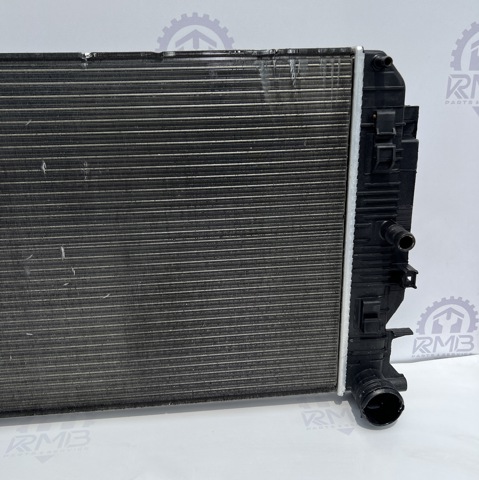 MERCEDES A9065000202 Радиатор в наличии Львов