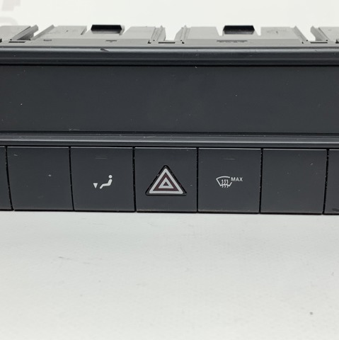 A9079054006 MERCEDES Блок кнопок центральной консоли купить в Одесса