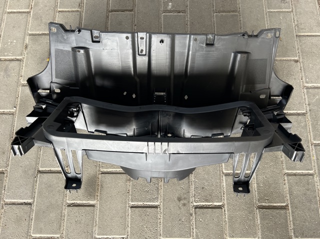 620367658R RENAULT Усилитель переднего бампера купить в Хмельницкий