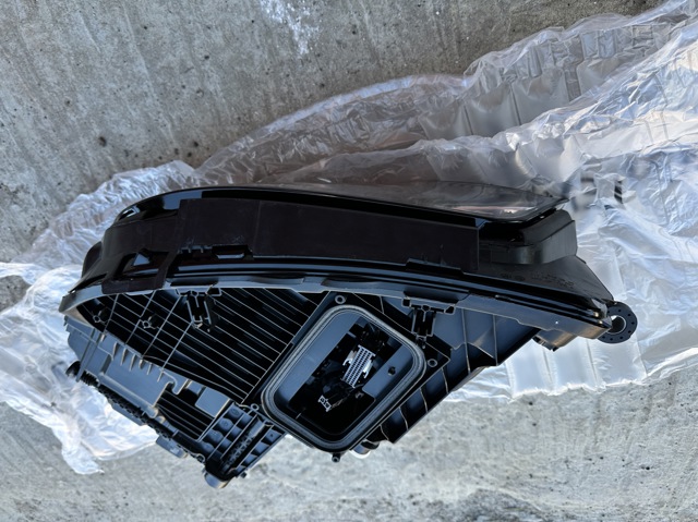 A1679069404 MERCEDES купить в Тернополь
