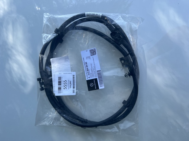 Жиклер омывателя A2138608900 MERCEDES
