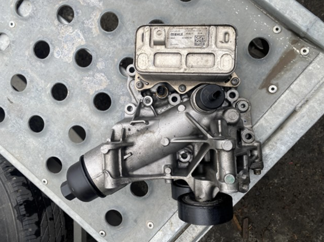 Корпус масляного фильтра A6541803200 MERCEDES