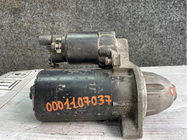 Стартер двигателя Мерседес-бенц T2/LN1