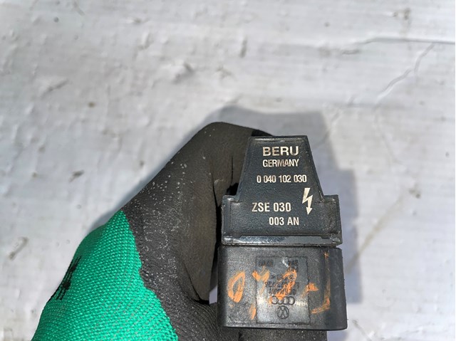 VAG 0040102030 Катушка зажигания в наличии Полтава