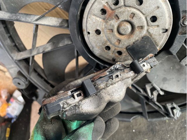 0130303940 BMW купить в Ирпень