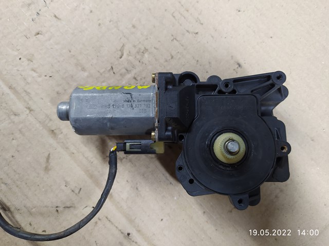 BOSCH 0130821792 Мотор стеклоподъемника двери передней левой в наличии Киев