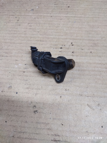 Датчик положения распредвала Opel Corsa B