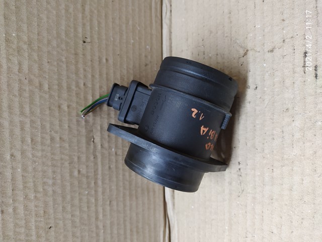 BOSCH 0281006132 Датчик потока (расхода) воздуха, расходомер M.A.F. - (Mass Airflow) в наличии Черновцы