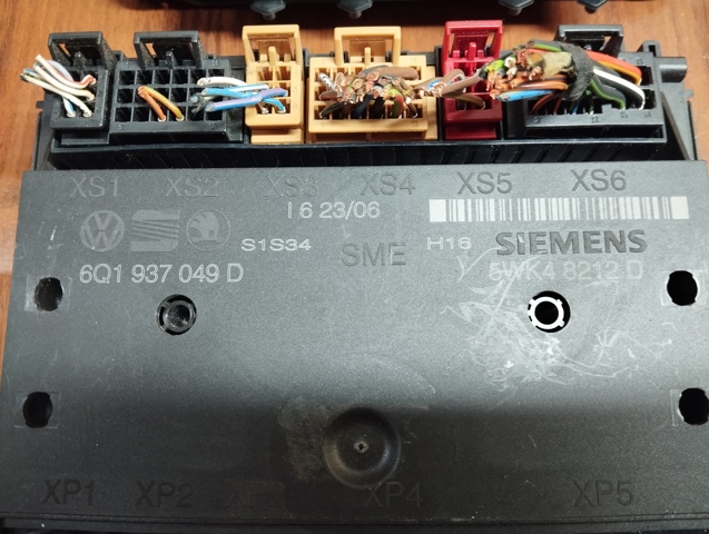 03C906024F VAG Блок управления двигателем купить в Хмельницкий