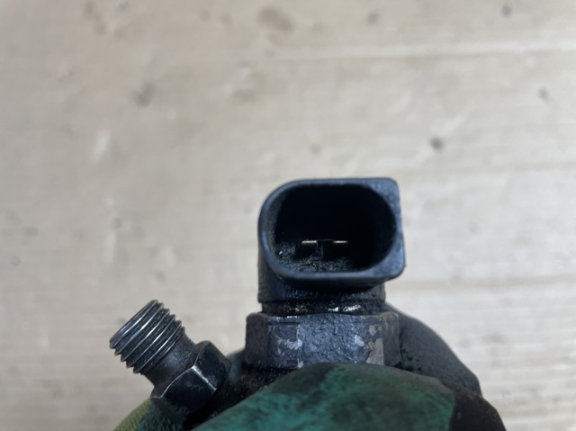 0445110025 MERCEDES Топливные форсунки купить в Тернополь