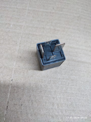 BOSCH 0986332002 Реле свечей накала в наличии Одесса
