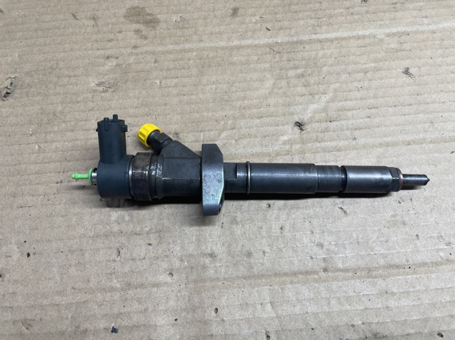 Топливные форсунки 0986435075 BOSCH
