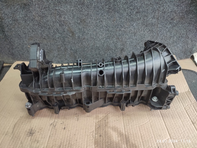 Патрубок воздушный, дроссельной заслонки 108452S10 BMW
