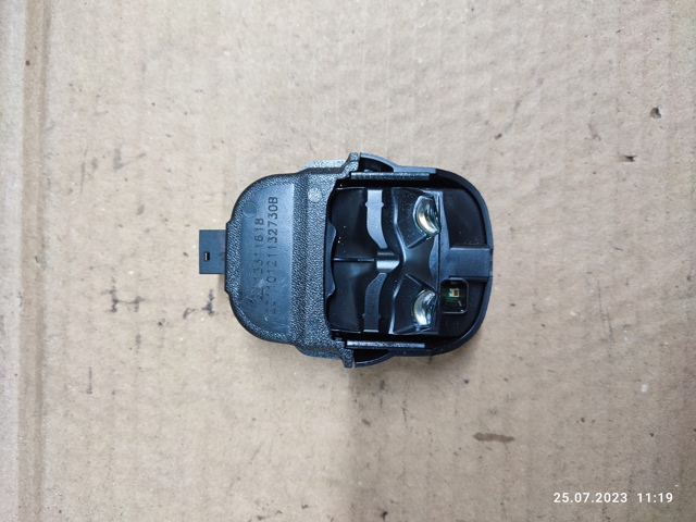 Автомобильный датчик дождя 13311618 OPEL