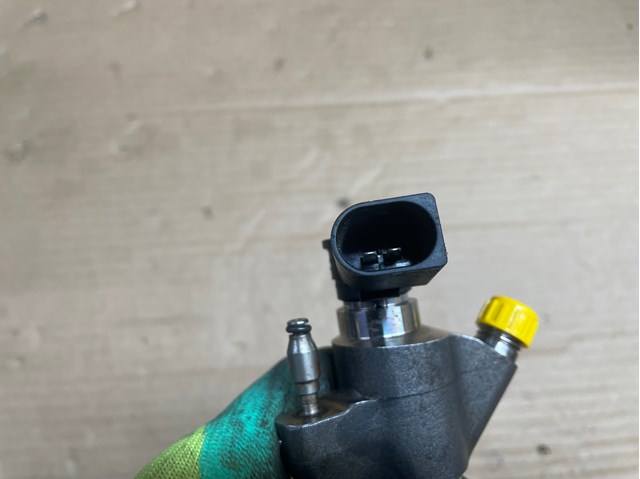 166009567R RENAULT Форсунка впрыска топлива купить в Одесса