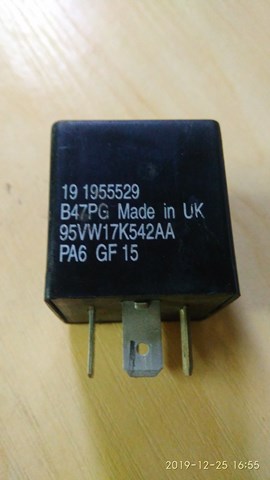 Реле управления дворниками Фольксваген Транспортер T4