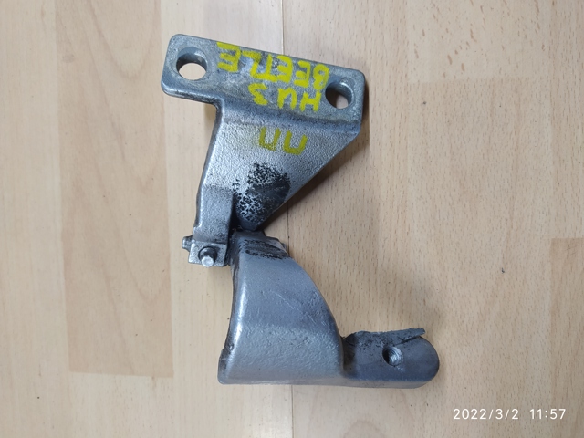 Завеса двери передней правой 1C0831412A VAG