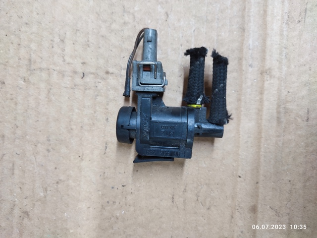 Клапан соленоид регулирования заслонки EGR 1H0906283 VAG