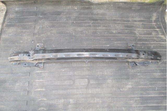 Балка бампера переднего Volkswagen Bora