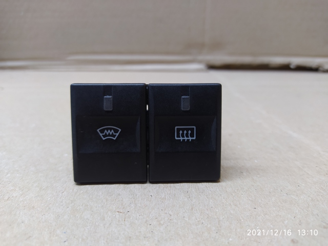Кнопка включения обогрева лобового стекла 1S7T18K574AA FORD