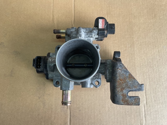 Клапан/регулятор холостого хода 222700D040 TOYOTA