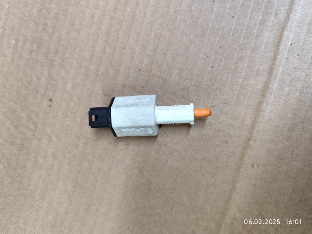 Лягушка тормоза 253200005R RENAULT
