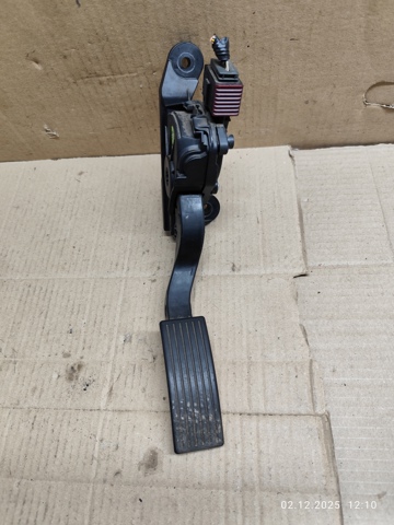 Педали газа 327001R500 HYUNDAI