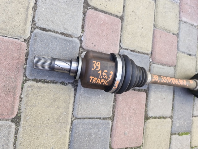 391018696R RENAULT Левая полуось купить в Украина
