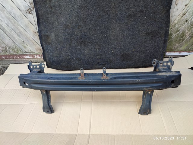 Шина бампера переднего 3C0807109D VAG