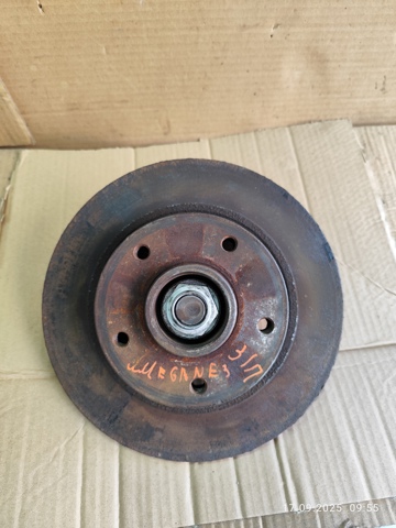 Цапфа поворотного кулака 430186431R RENAULT
