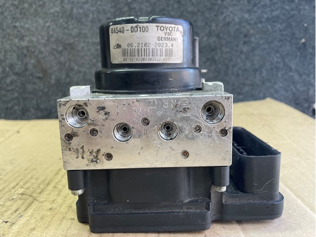 Блок ABS гидравлический 445400D100 TOYOTA