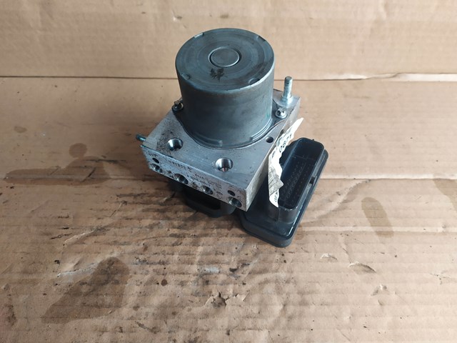 Блок управления АБС  476602079R RENAULT