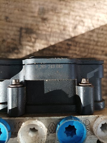 476605492R Блок АБС купить Ужгород