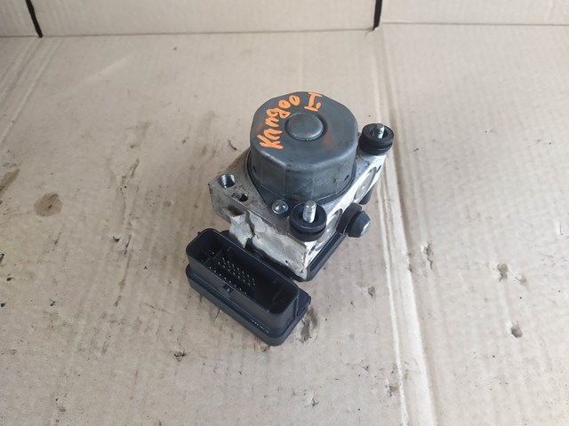 Блок ABS гидравлический 476605718R RENAULT