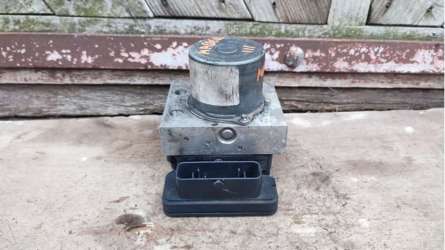 Блок управления АБС  476607353R RENAULT