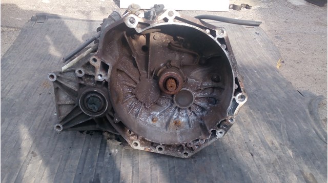 Механическая коробка передач 5495775 OPEL