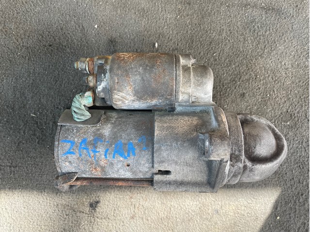 Стартер двигателя 55556245 GM