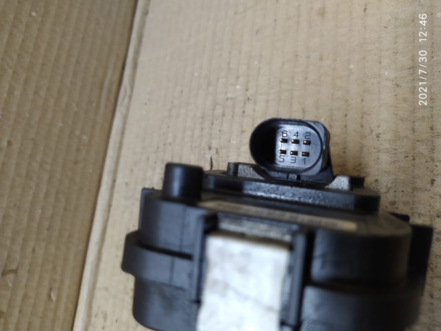 OPEL 55566258 Коллектор впускной в наличии Львов