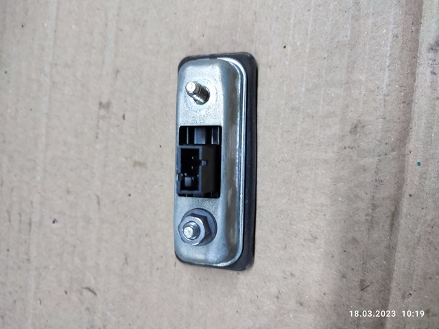 VAG 5J0827229 в наличии Украина