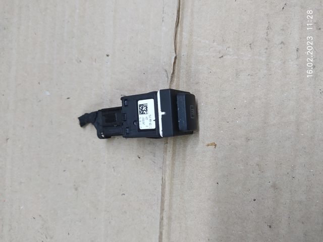 VAG 5J0959621C в наличии Ровно