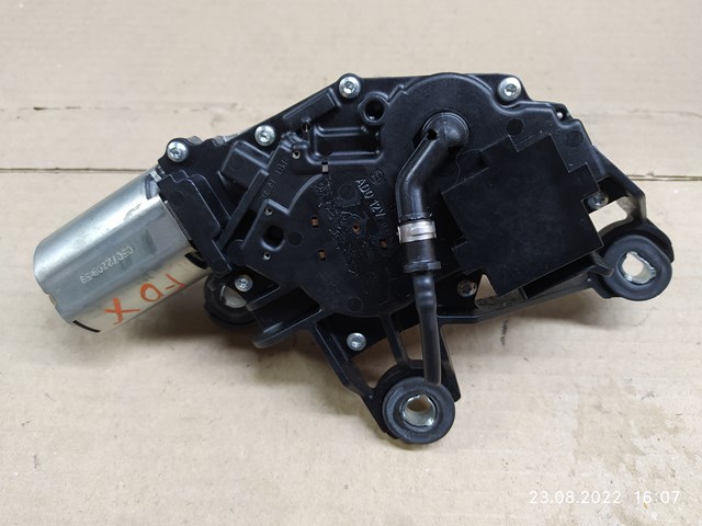 Моторчик заднего стеклоочистителя 5Z6955711 VAG