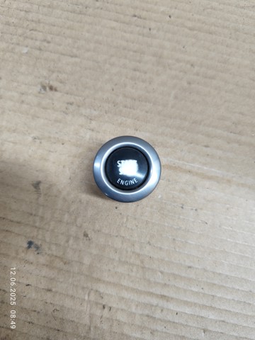 Кнопка запуска двигателя 6949913 BMW